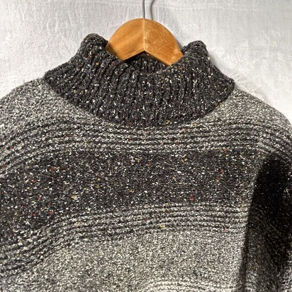Vintage Sweater Wool Blend Turtle Neck XL Gray Striped Chunky Baxter Wells - Picture 7 of 12